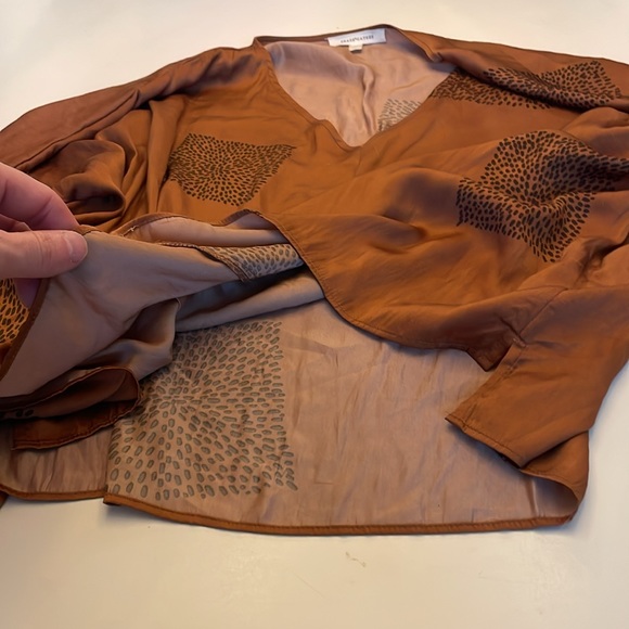 Grade & Gather blouse - Picture 4 of 5